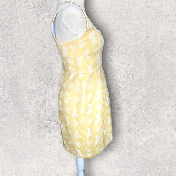 Cynthia Steffe | EUC Women’s Jacquard Yellow & Cream Floral Dress Size 4 - Picture 4 of 11